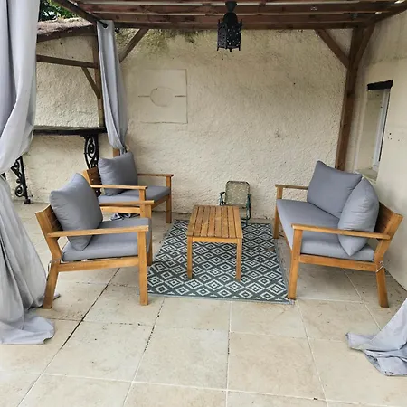 Maison De Bourg Au Calme, Proche Du Futuroscope